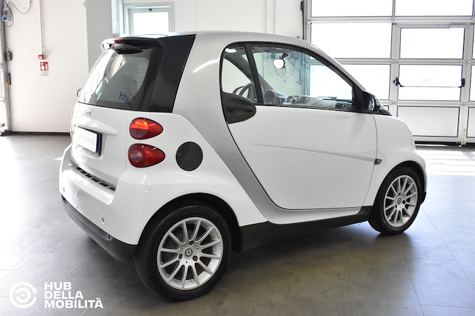 SMART fortwo 1000 52 kW coupé passion